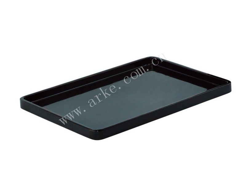 Black tray